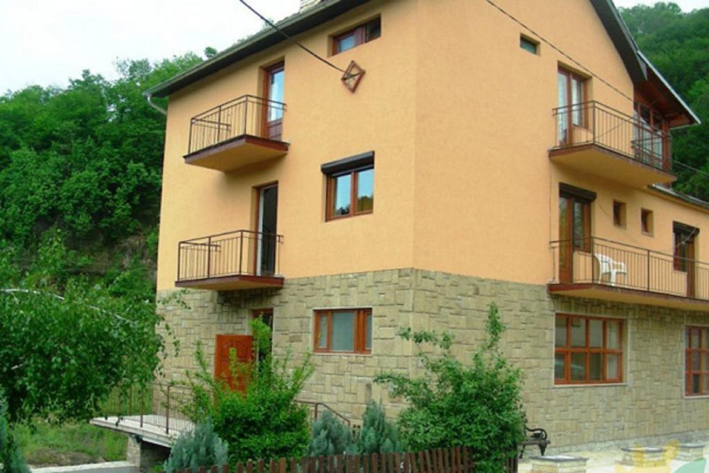 Guesthouse Smiljanic Slavkovica 외부 사진